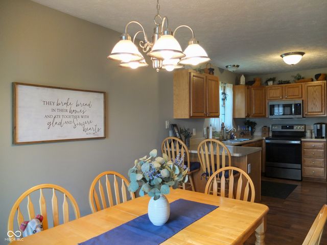 31 Hickory Lane S, Crawfordsville, IN 47933