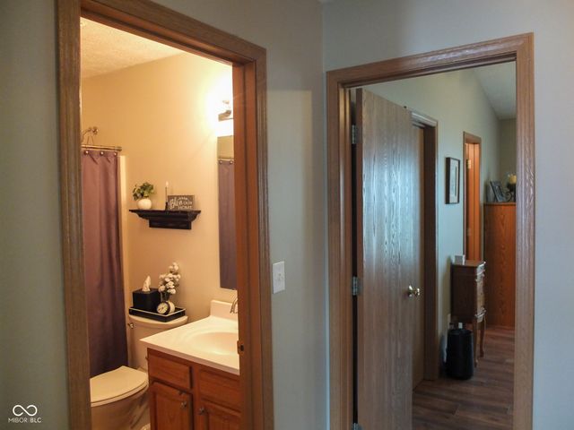 31 Hickory Lane S, Crawfordsville, IN 47933