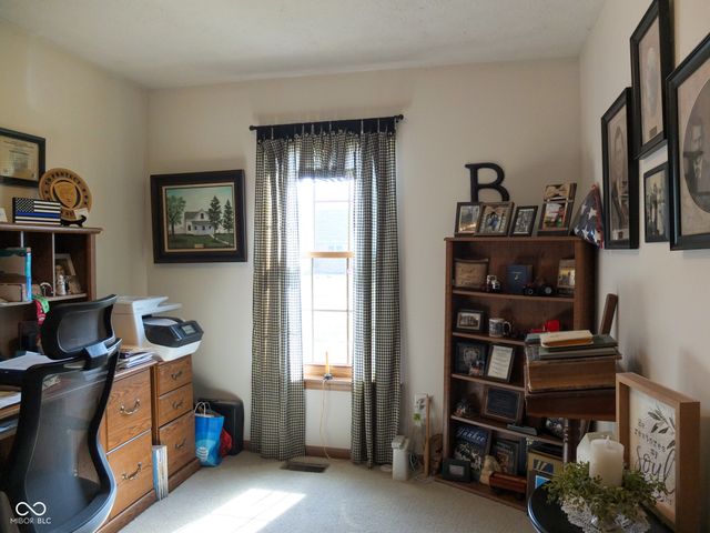 31 Hickory Lane S, Crawfordsville, IN 47933