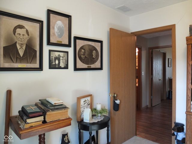 31 Hickory Lane S, Crawfordsville, IN 47933