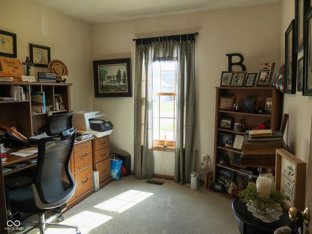 31 Hickory Lane S, Crawfordsville, IN 47933