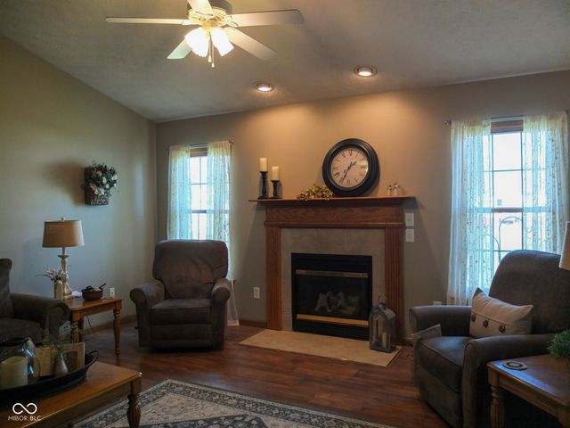 31 Hickory Lane S, Crawfordsville, IN 47933