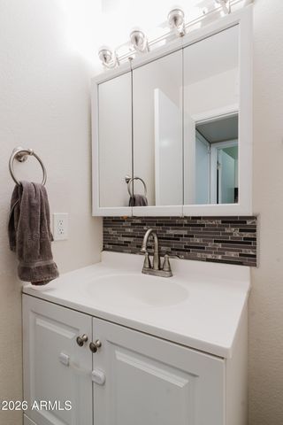 3638 W WAHALLA Lane, Glendale, AZ 85308