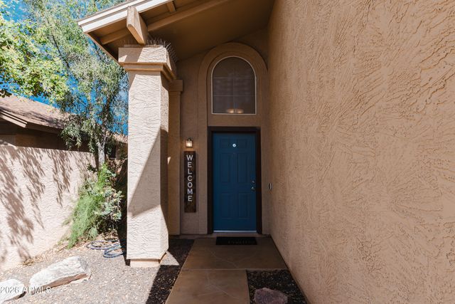 3638 W WAHALLA Lane, Glendale, AZ 85308