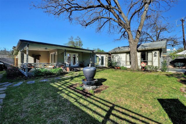 1302 Berkshire DR, Austin, TX 78723
