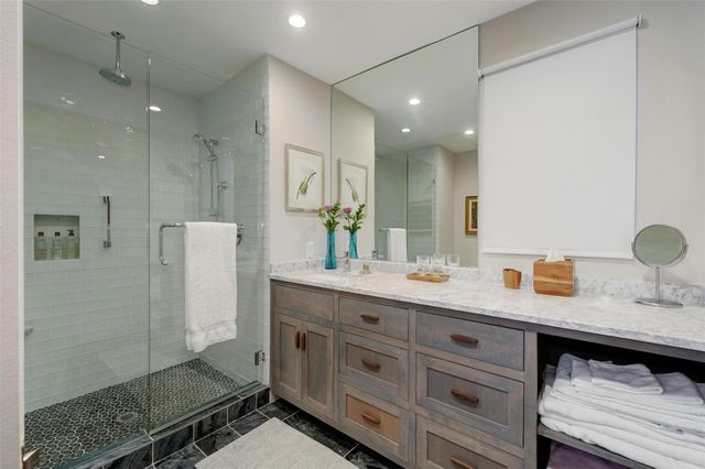 1302 Berkshire DR, Austin, TX 78723