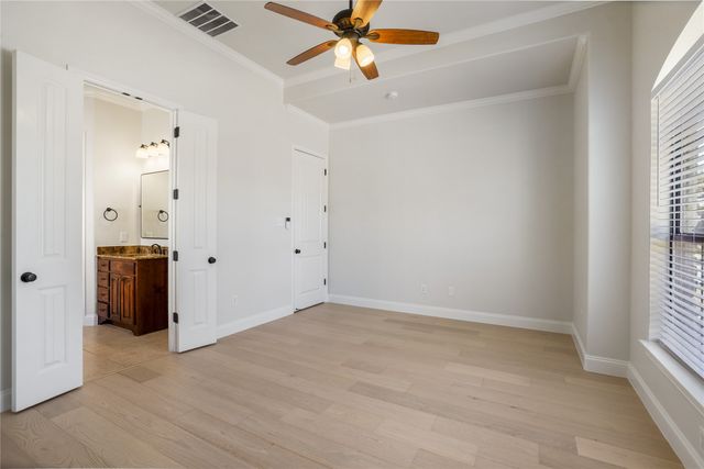 5919 Dry Creek Lane, Arlington, TX 76017