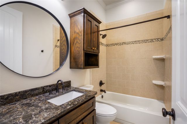 5919 Dry Creek Lane, Arlington, TX 76017