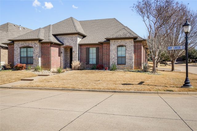 5919 Dry Creek Lane, Arlington, TX 76017