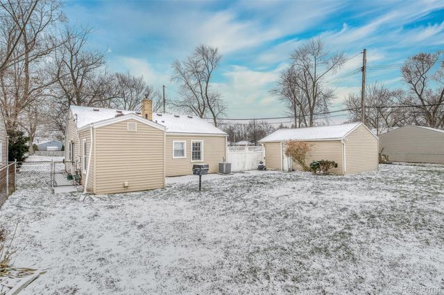 19305 Wall Street, Melvindale, MI 48122