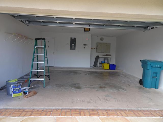 173 EXECUTIVE Circle, Boynton Beach, FL 33436