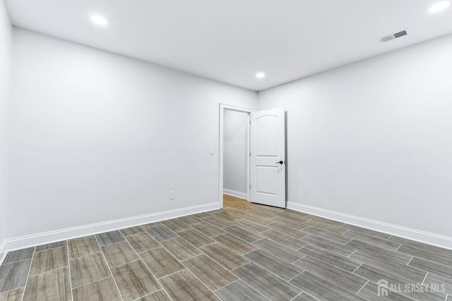 4 Hemlock Drive, Edison, NJ 08820