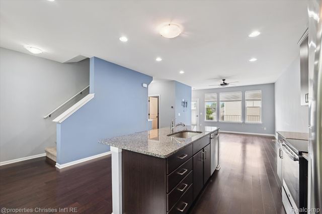 1051 N Sherman Drive B19, Royal Oak, MI 48067