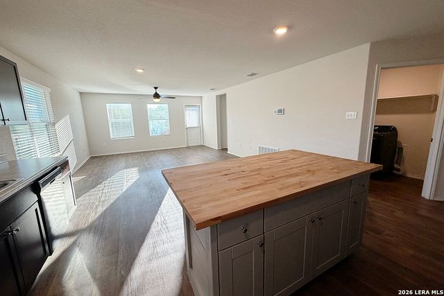 2610 Wentwood Run, San Antonio, TX 78245