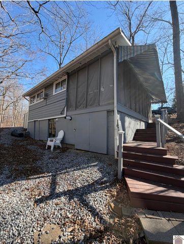 72 PORT LANE, Gilbertsville, KY 42044