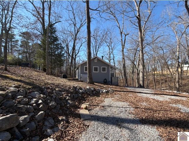 72 PORT LANE, Gilbertsville, KY 42044
