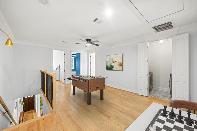 301 Cordell Street, Houston, TX 77009