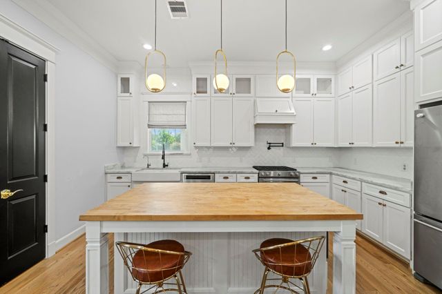 301 Cordell Street, Houston, TX 77009