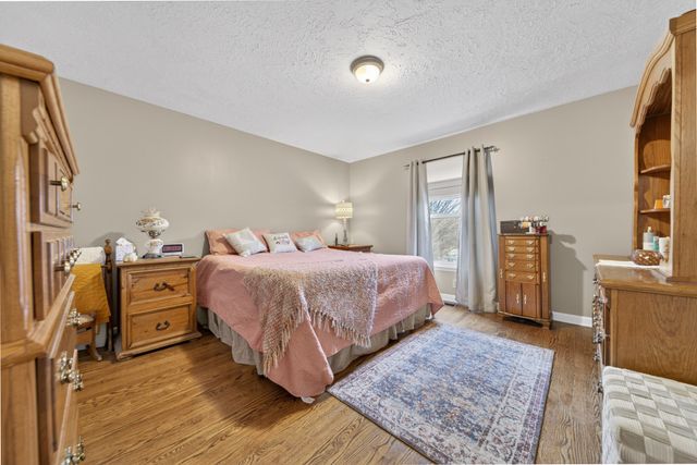 3146 Old Greenbrier Pike, Greenbrier, TN 37073