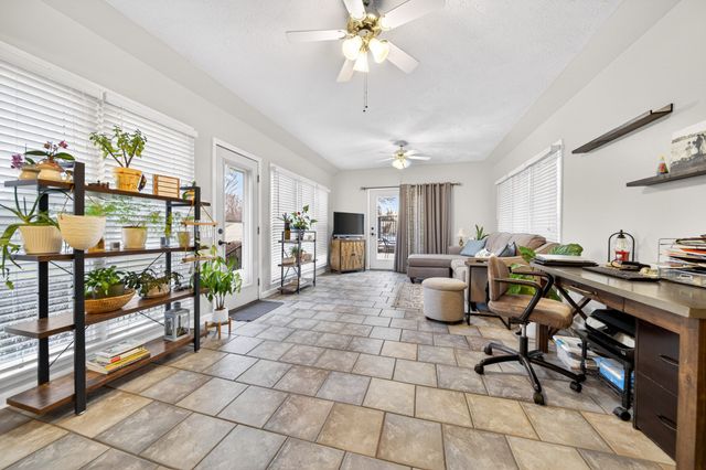 3146 Old Greenbrier Pike, Greenbrier, TN 37073