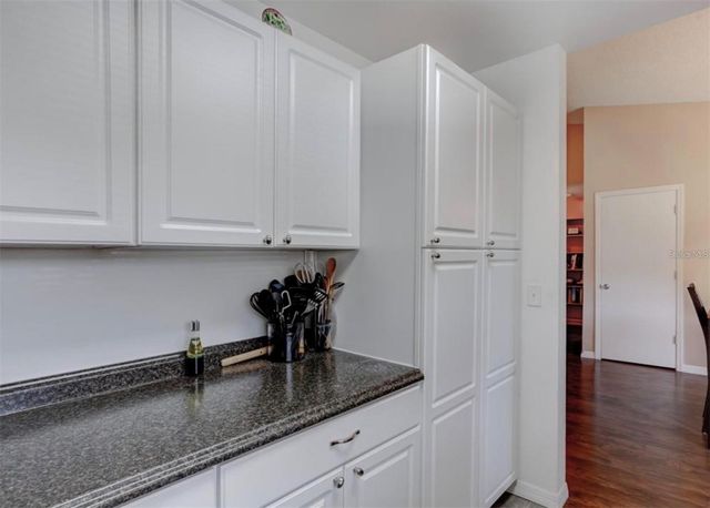 1730 TROPICAL COURT, Tavares, FL 32778