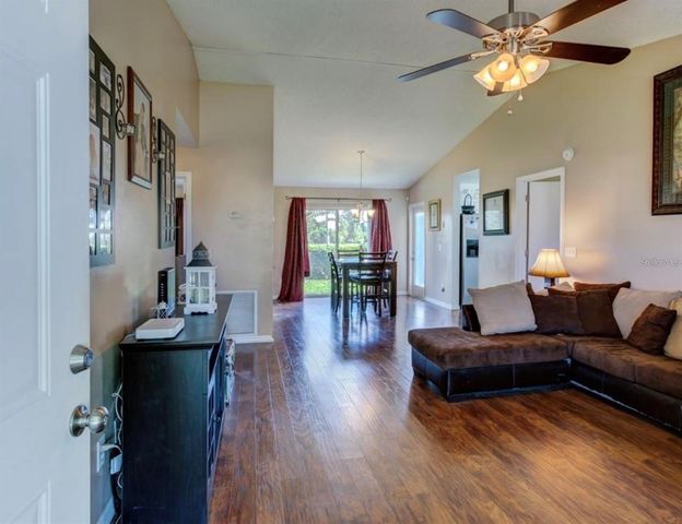 1730 TROPICAL COURT, Tavares, FL 32778