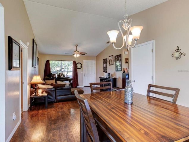 1730 TROPICAL COURT, Tavares, FL 32778