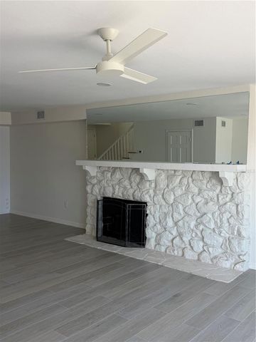 716 BAYWAY BOULEVARD 6, Clearwater Beach, FL 33767