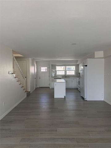 716 BAYWAY BOULEVARD 6, Clearwater Beach, FL 33767