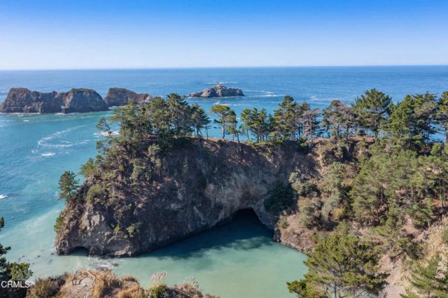 5420 S Highway 1, Elk, CA 95432