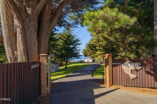 5420 S Highway 1, Elk, CA 95432