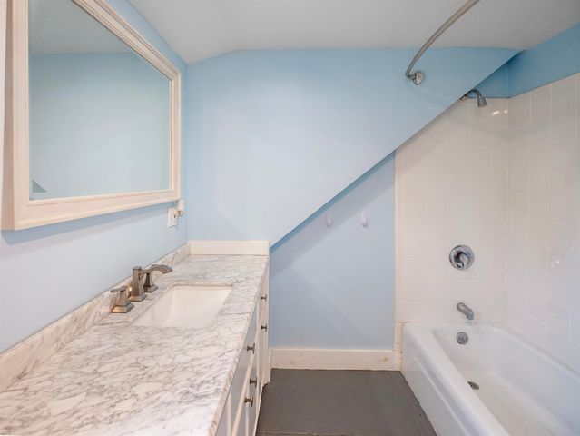 1326 Curtis Hollow Road, Woodstock, VT 05091
