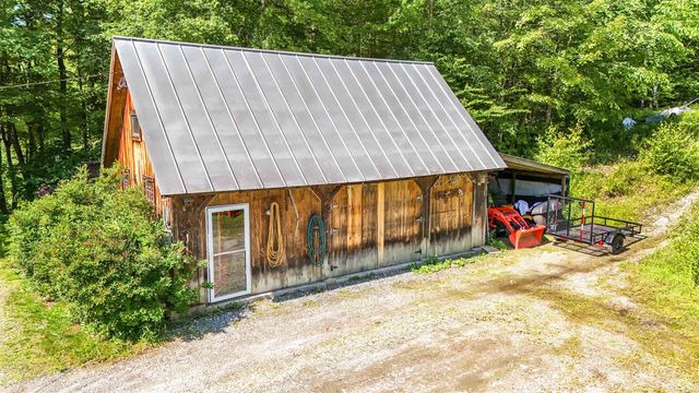 1326 Curtis Hollow Road, Woodstock, VT 05091