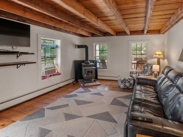 1326 Curtis Hollow Road, Woodstock, VT 05091