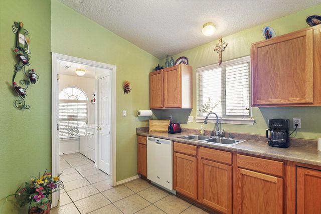 804 Mirasol Court NW, Albuquerque, NM 87120