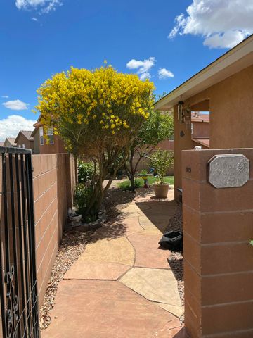 804 Mirasol Court NW, Albuquerque, NM 87120