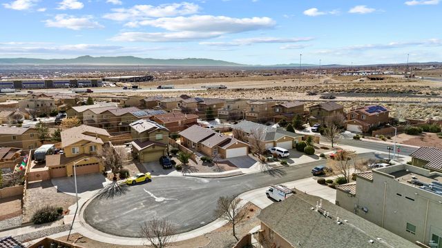 804 Mirasol Court NW, Albuquerque, NM 87120