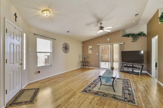 804 Mirasol Court NW, Albuquerque, NM 87120