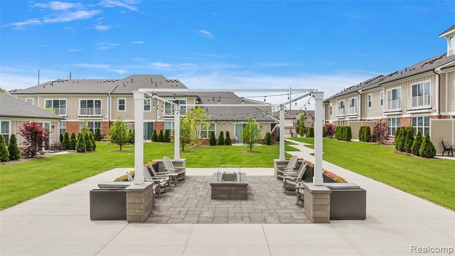 166 Jotham Avenue, Auburn Hills, MI 48326