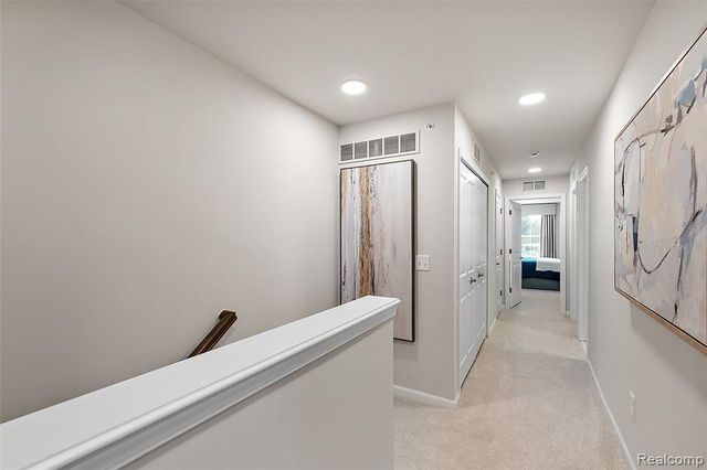 166 Jotham Avenue, Auburn Hills, MI 48326