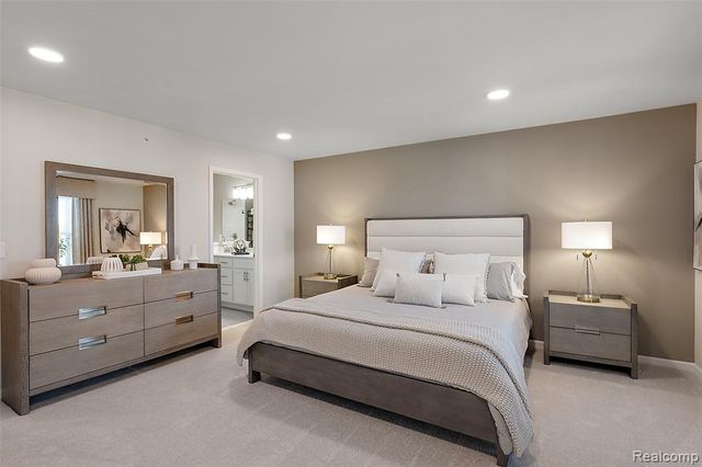 166 Jotham Avenue, Auburn Hills, MI 48326