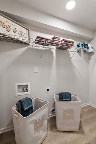 166 Jotham Avenue, Auburn Hills, MI 48326