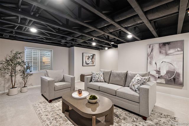 166 Jotham Avenue, Auburn Hills, MI 48326