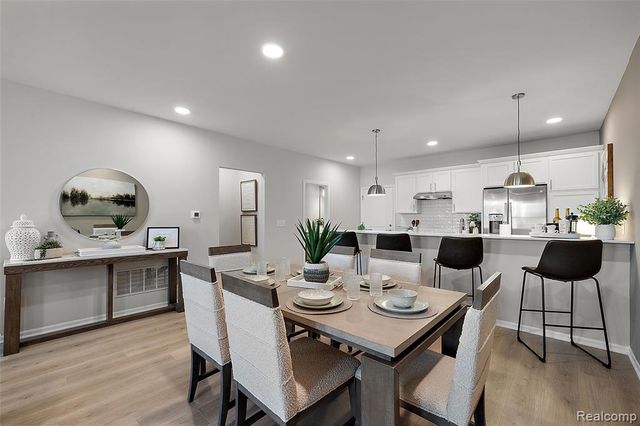 166 Jotham Avenue, Auburn Hills, MI 48326