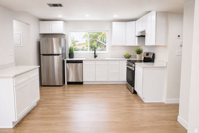 791 N LAVERDE ST, Layton, UT 84041