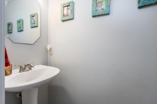 1718 Stonehaven Village Circle, Spring, TX 77386