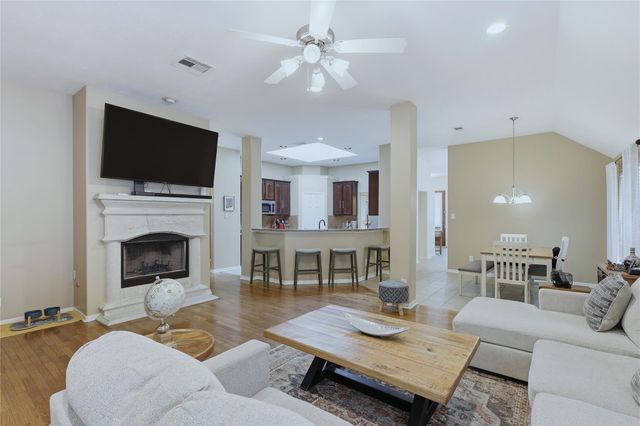 8311 Calico Canyon Drive, Tomball, TX 77375