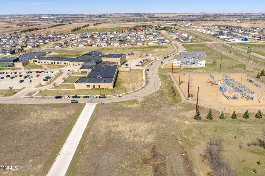 3447 Mccurry Way, Lincoln, ND 58504 photo 10