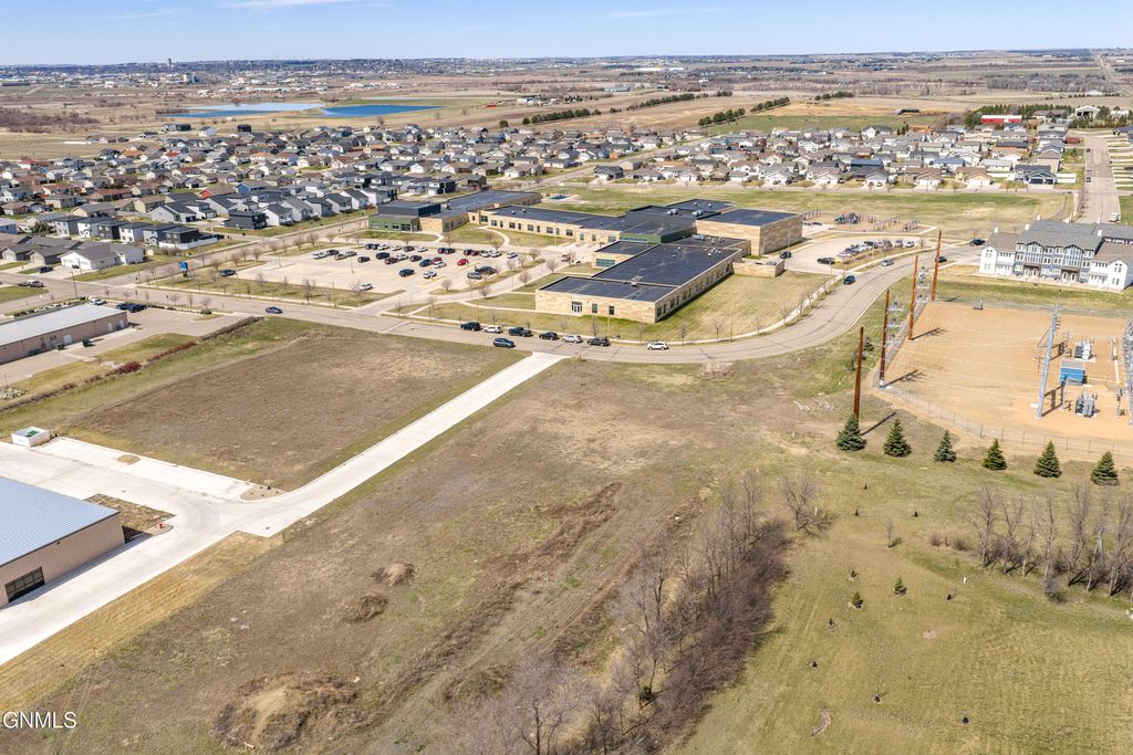 3447 Mccurry Way, Lincoln, ND 58504 photo 11