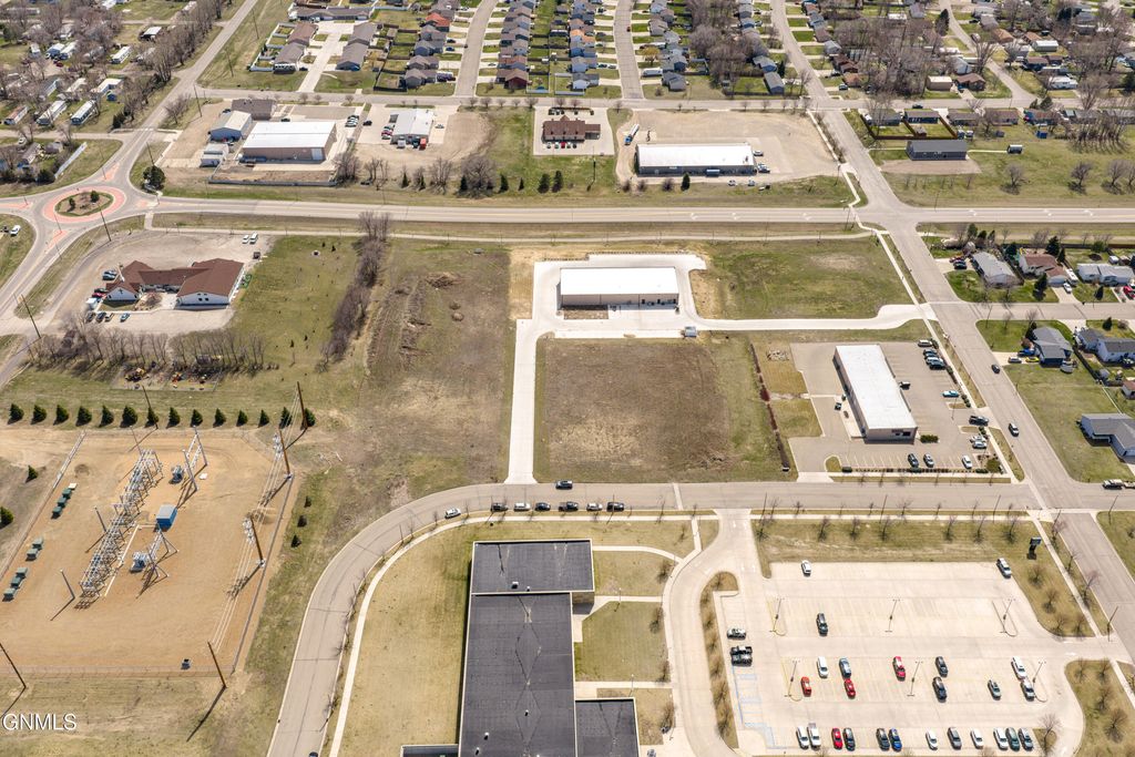 3447 Mccurry Way, Lincoln, ND 58504 photo 18